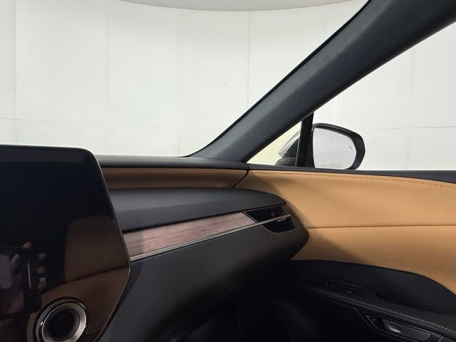 Used 2025 Lexus RX 350 Premium w/ Accessory Package (Z1) FWD image 19