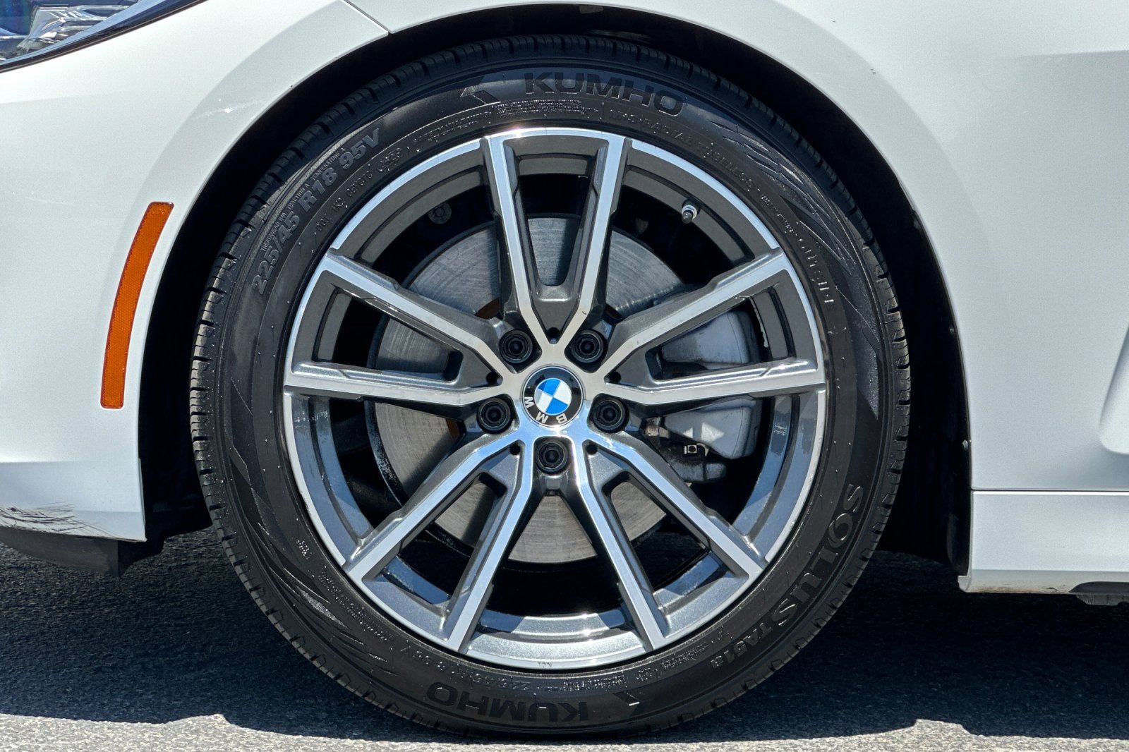 Used 2024 BMW 430i Convertible RWD image 25