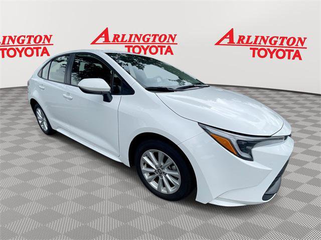 Certified 2025 Toyota Corolla LE image 1