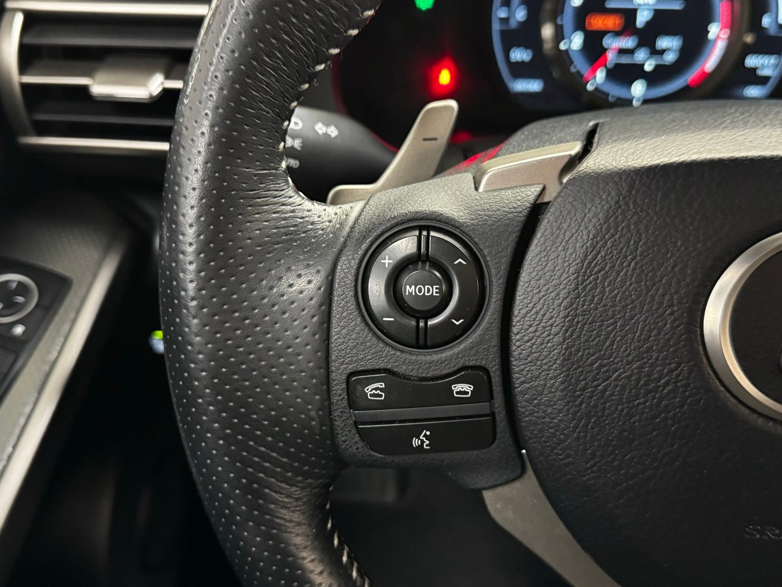 Used 2014 Lexus IS 250 AWD w/ F-Sport Package image 22