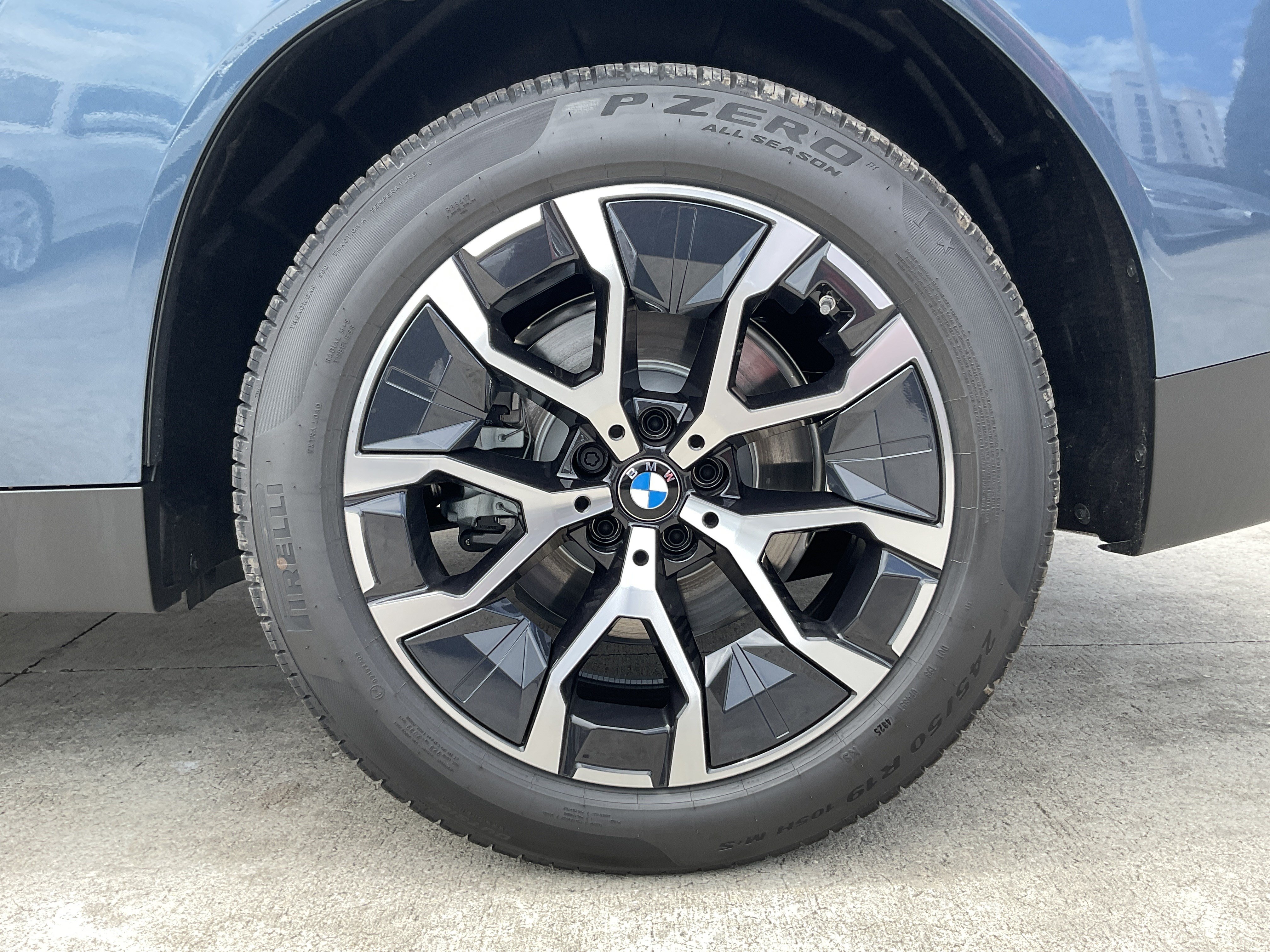 Used 2026 BMW X3 xDrive30i w/ Premium Package AWD/4WD image 7