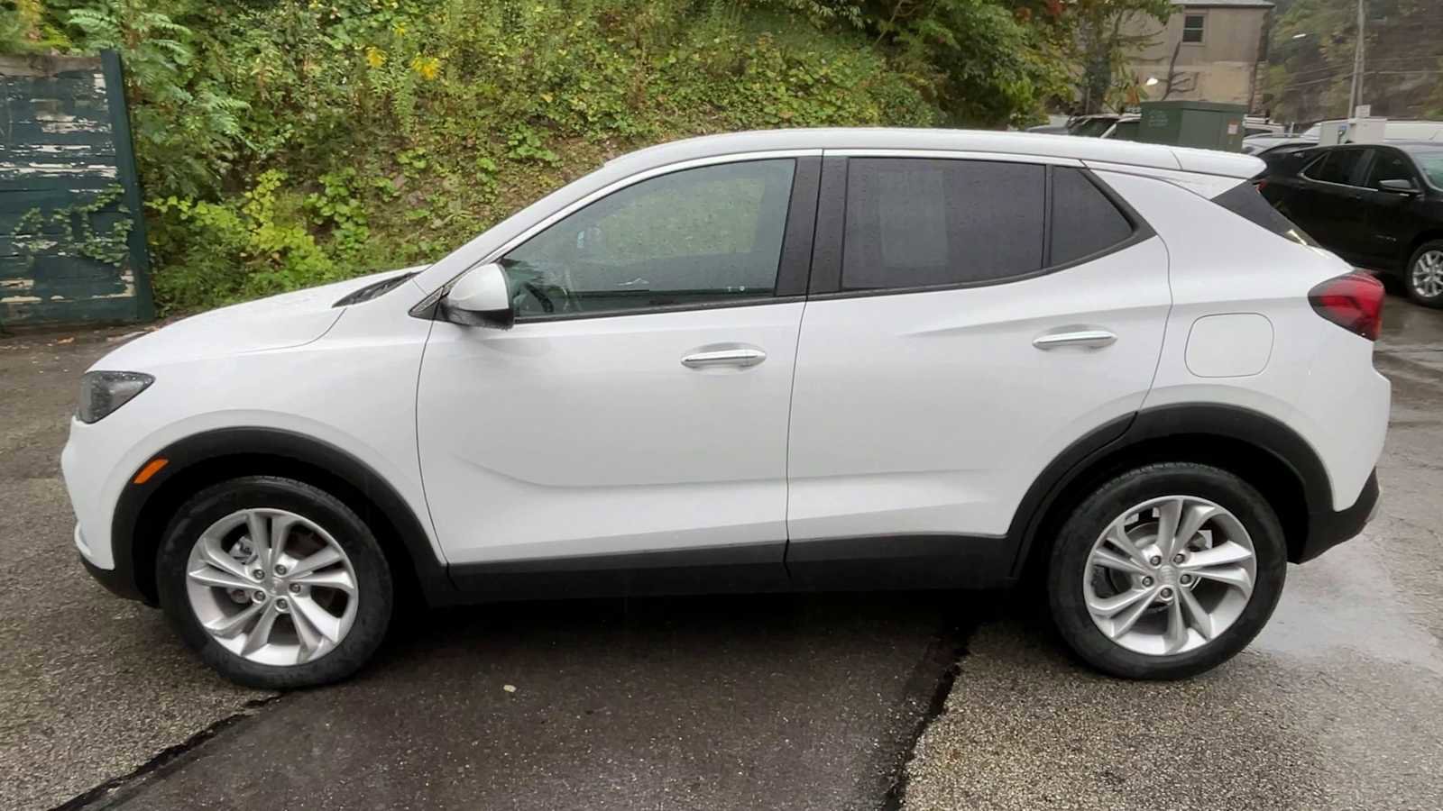 Certified 2022 Buick Encore GX Preferred image 5