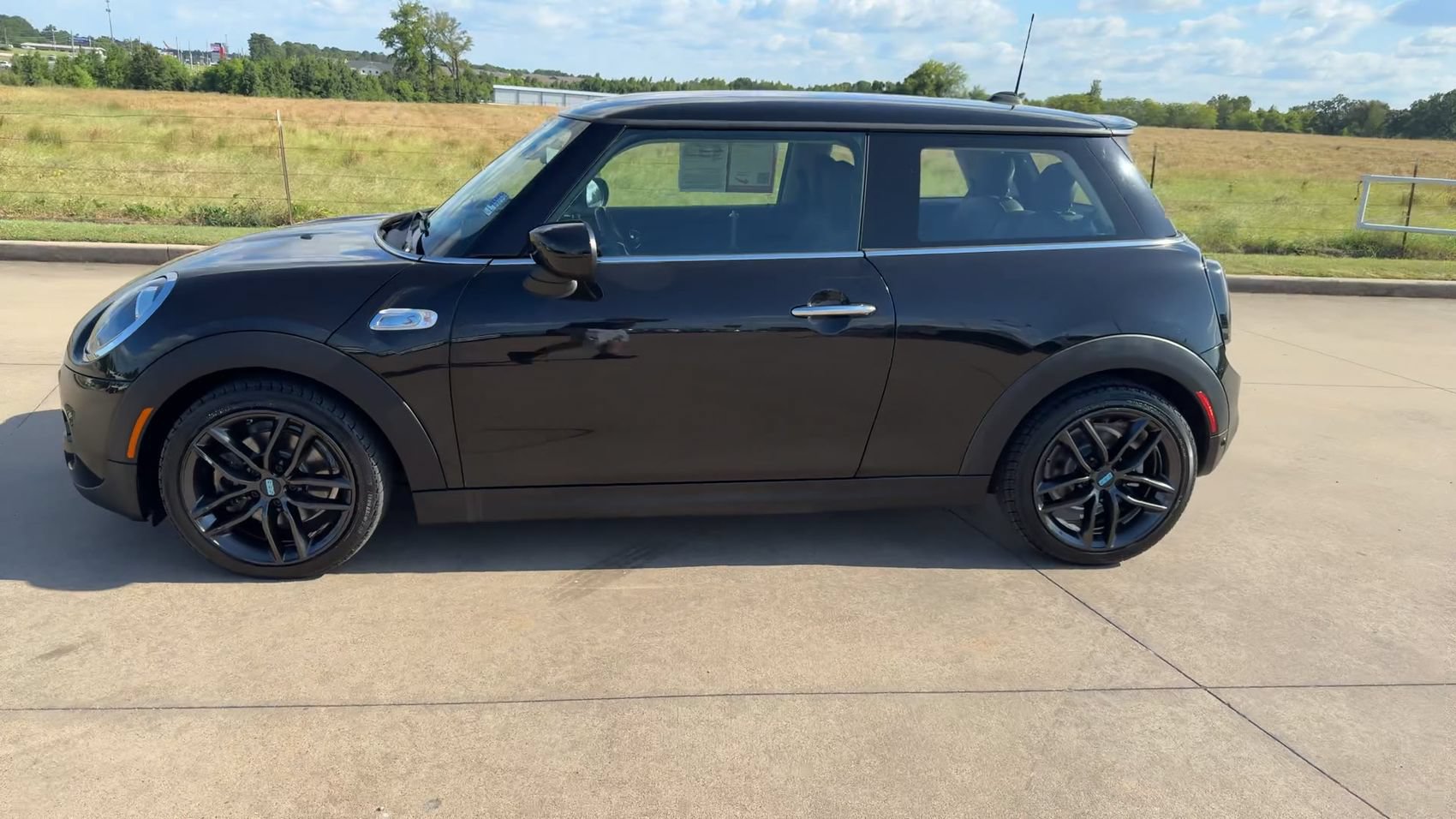 Used 2020 MINI Cooper S w/ Storage Package FWD image 6