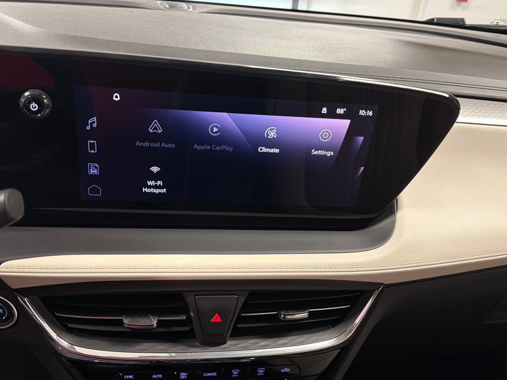 New 2026 Buick Encore GX Avenir w/ Avenir Convenience Package FWD image 32