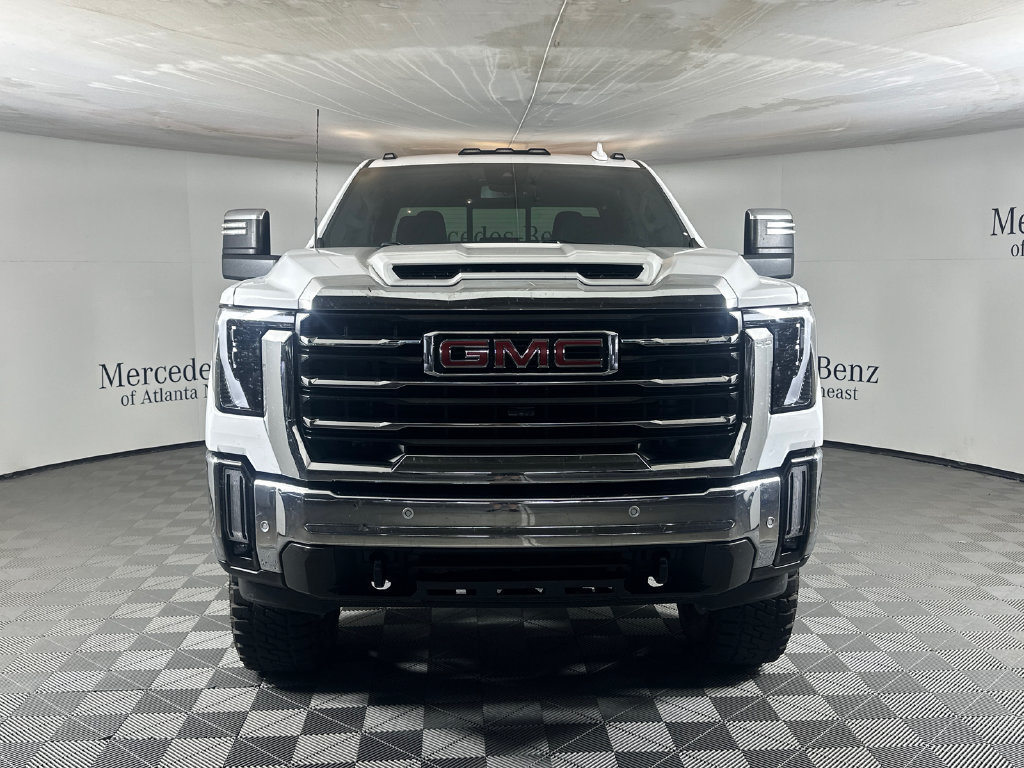 Used 2025 GMC Sierra 2500 SLT w/ SLT Premium Package AWD/4WD image 2
