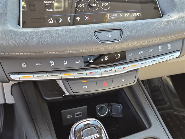 Used 2023 Cadillac XT4 Premium Luxury image 28