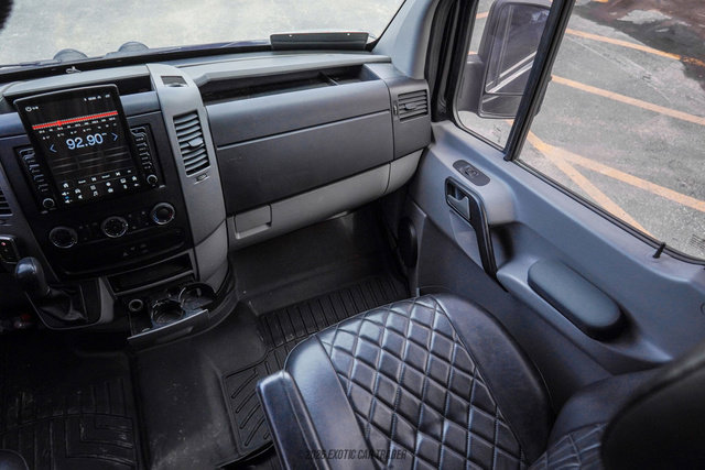 Used 2012 Mercedes-Benz Sprinter 3500 image 39