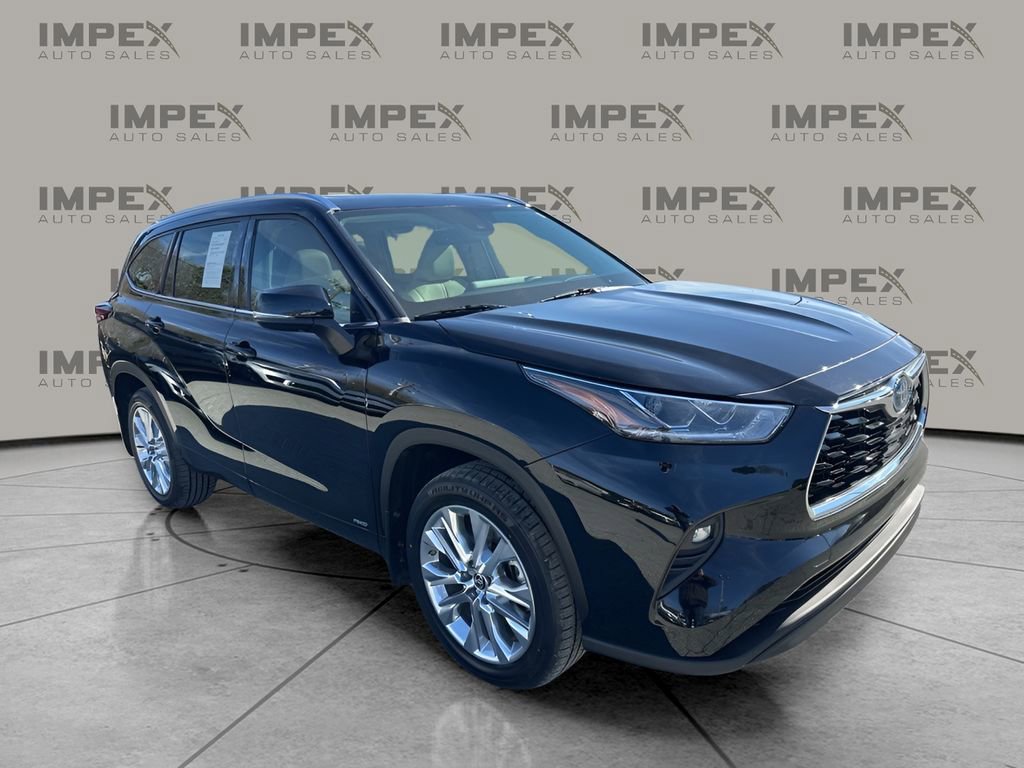 Used 2023 Toyota Highlander Limited image 7