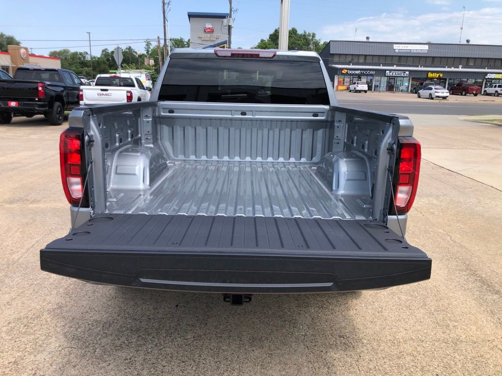 New 2025 GMC Sierra 1500 Elevation image 40