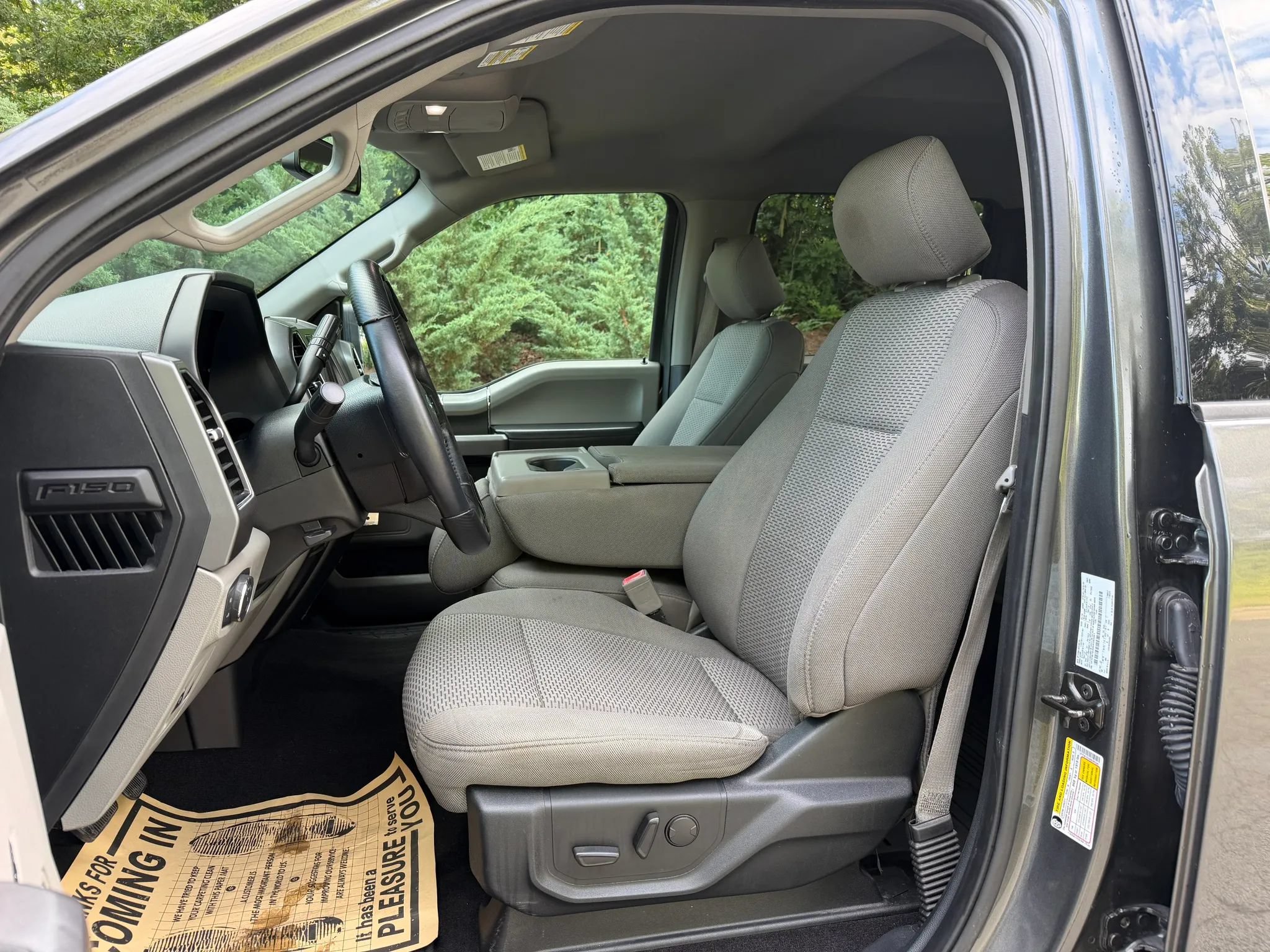 Used 2019 Ford F150 XLT w/ Equipment Group 302A Luxury AWD/4WD image 9