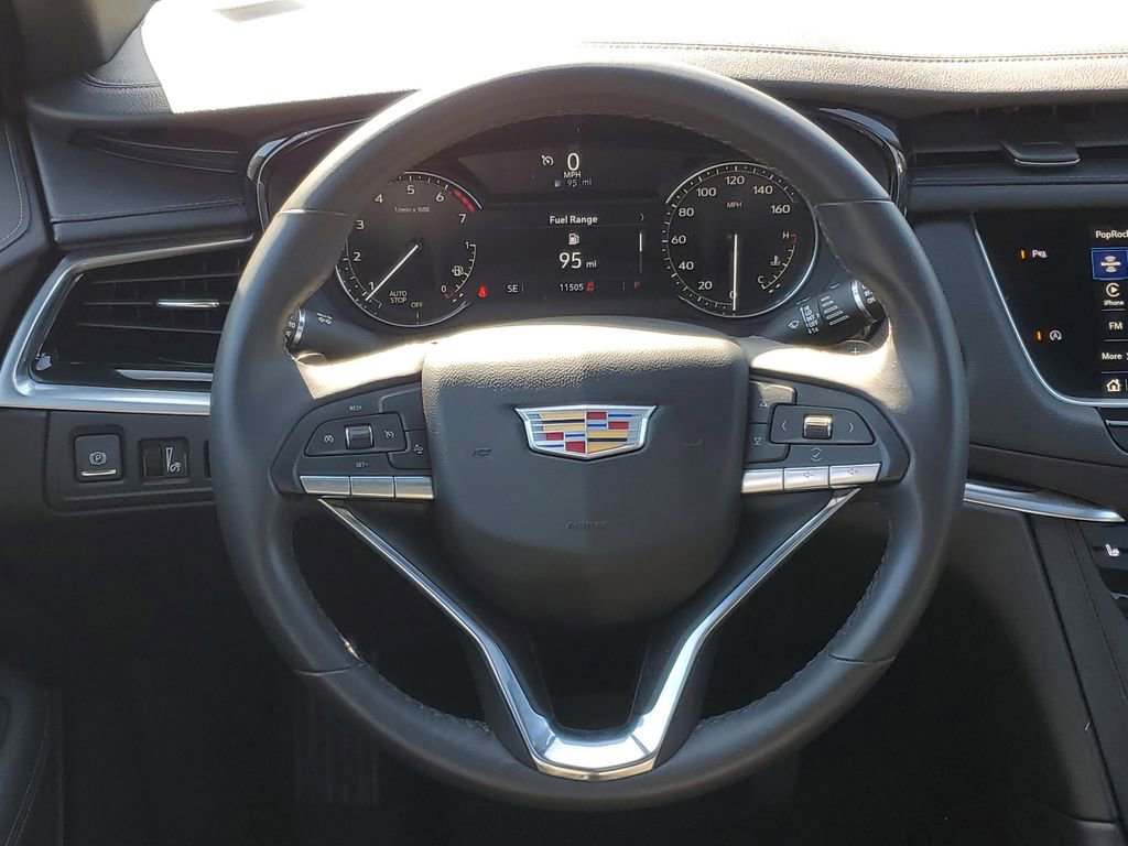 Used 2024 Cadillac XT6 Luxury w/ LPO, Floor Liner Package FWD image 23