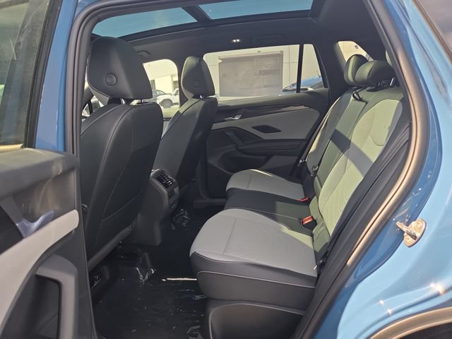 New 2026 Volkswagen Tiguan SE R-Line AWD/4WD image 9