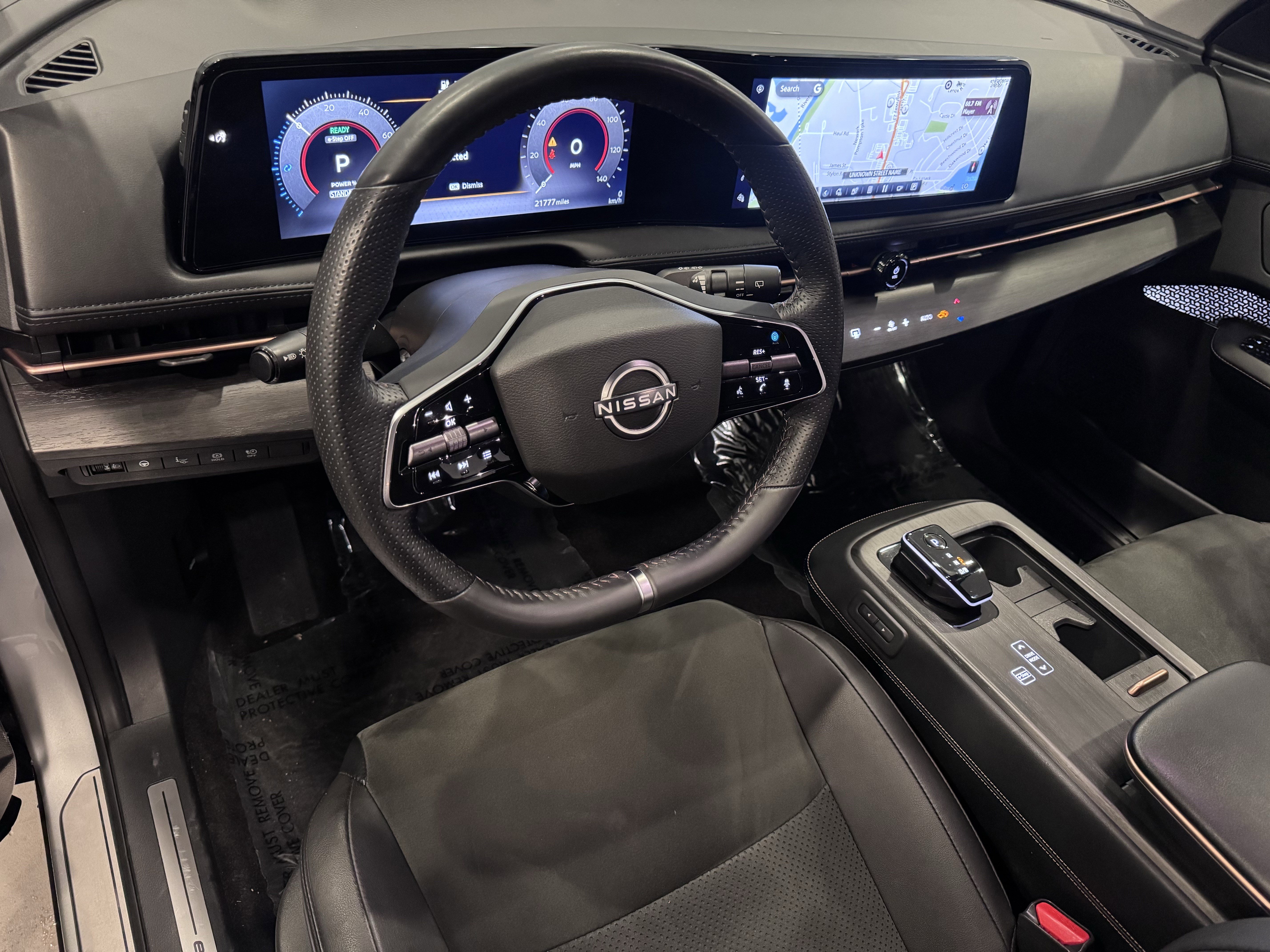 Used 2023 Nissan Ariya AWD image 14