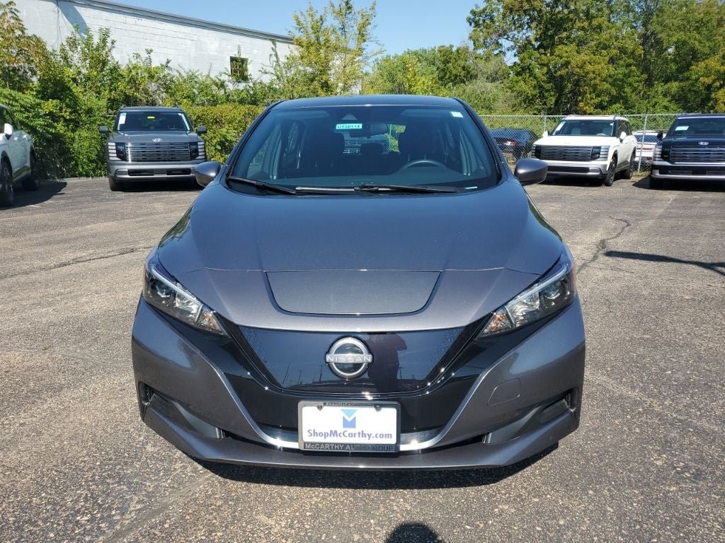 Used 2025 Nissan Leaf S FWD image 4