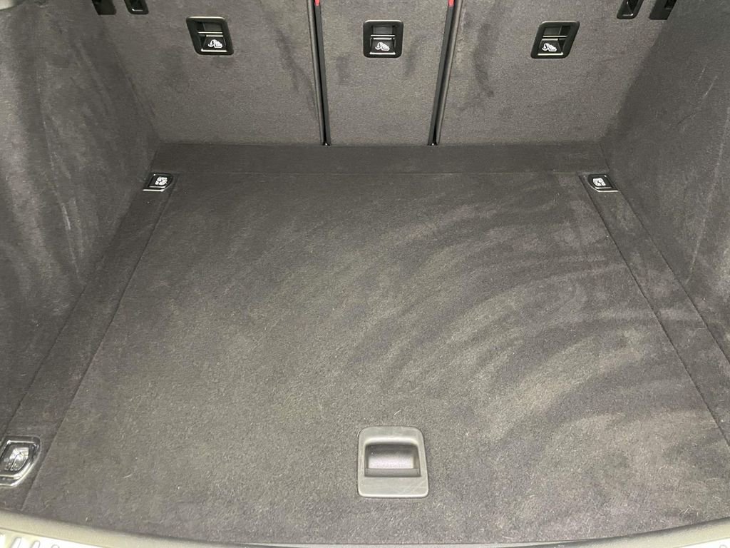 Used 2023 Porsche Macan image 20