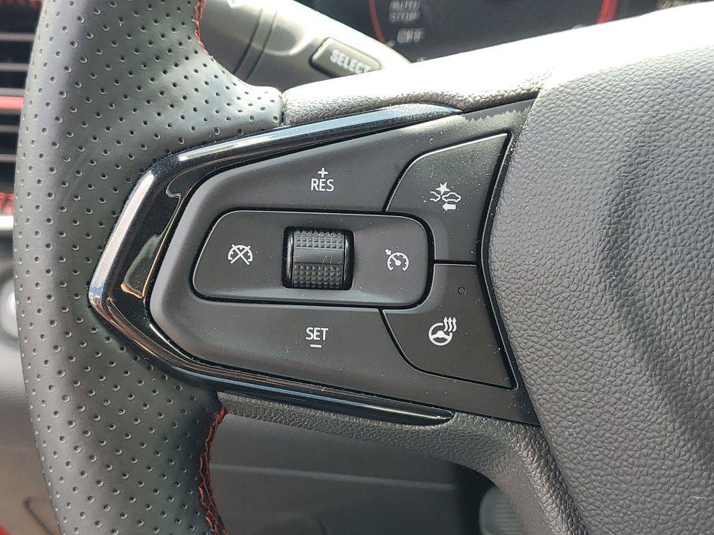 Used 2024 Chevrolet Trax RS w/ Driver Confidence Package FWD image 8
