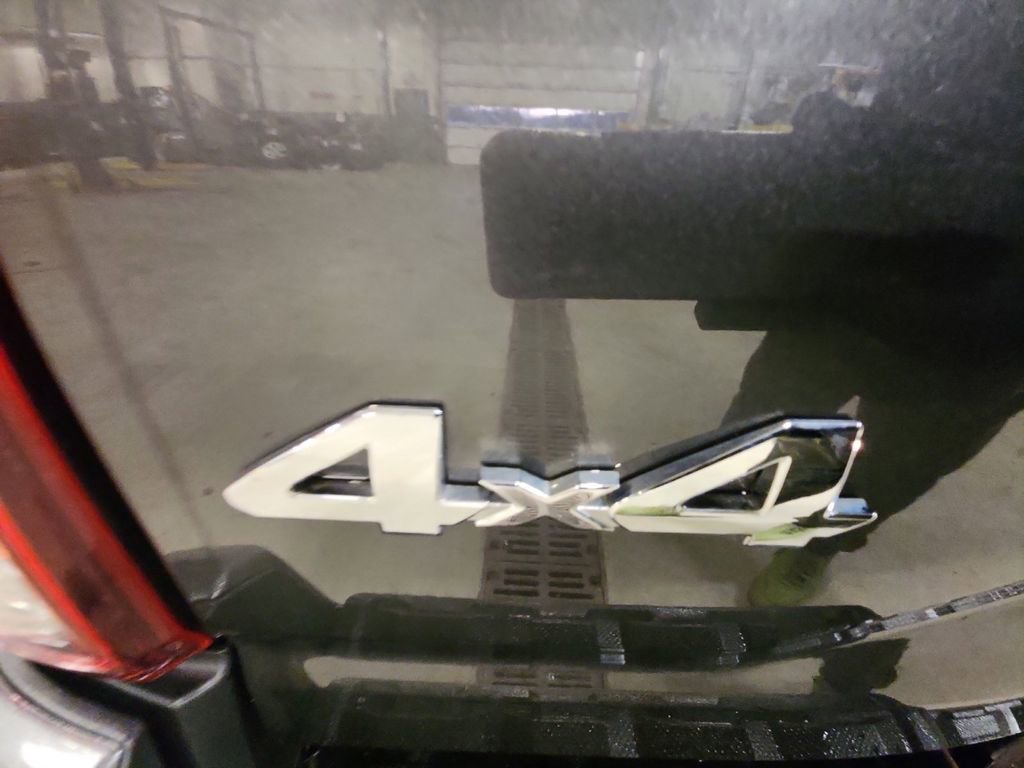 Used 2023 Toyota Tacoma SR image 31