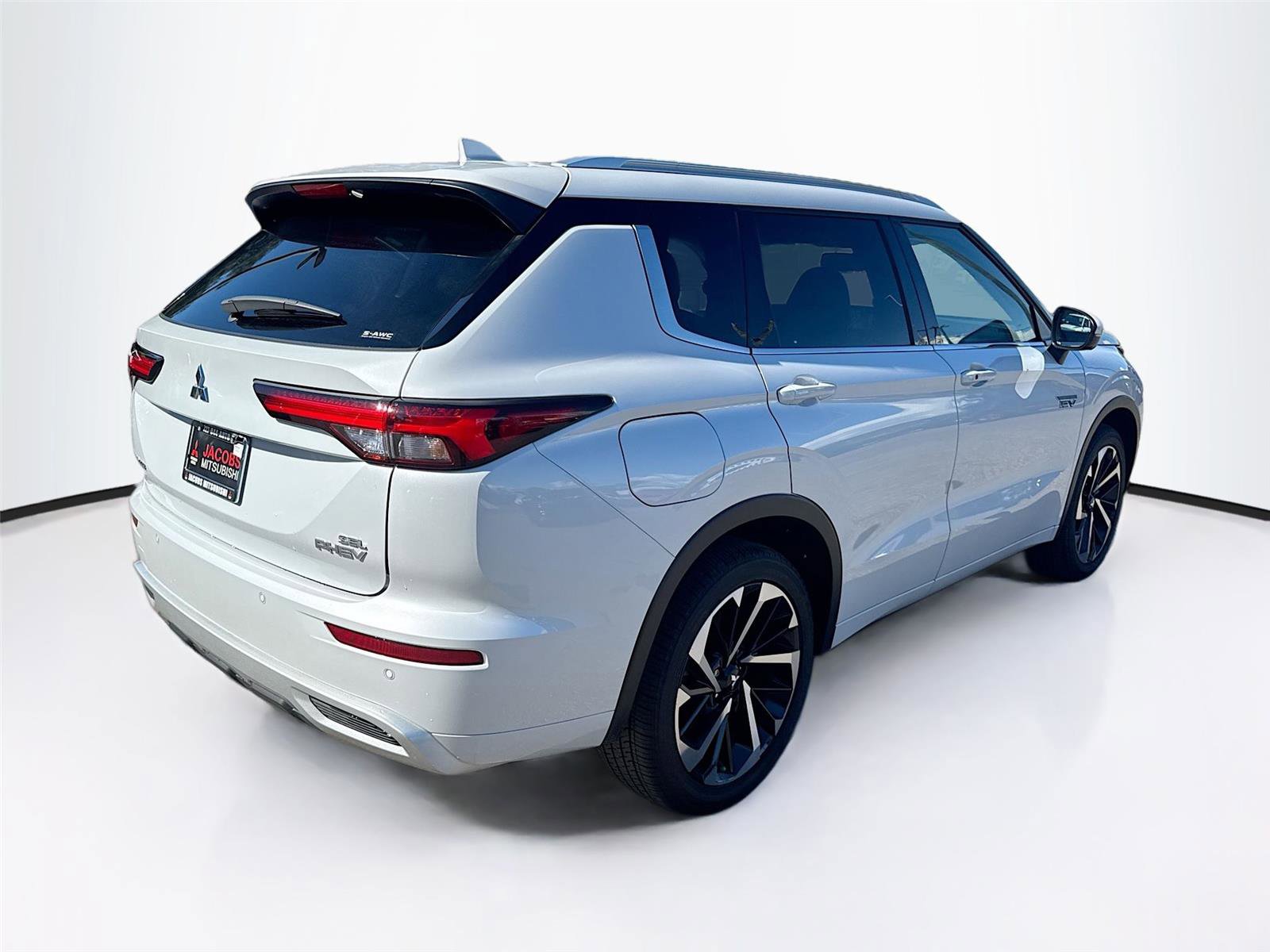 New 2025 Mitsubishi Outlander SEL image 7