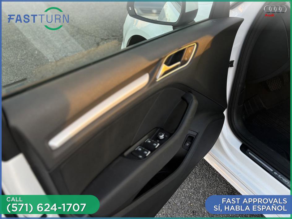 Used 2017 Audi A3 e-tron Premium image 25