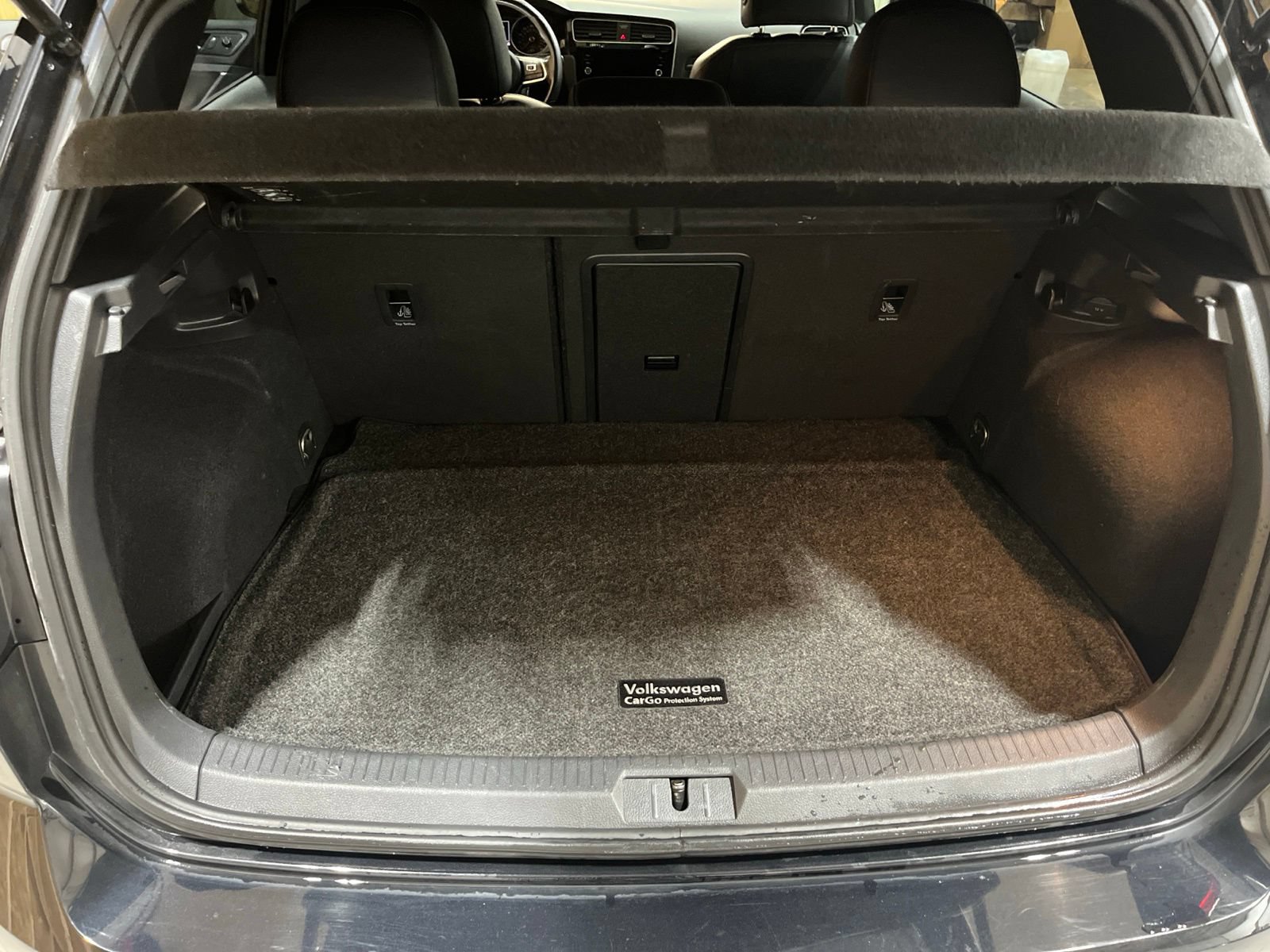 Used 2020 Volkswagen Golf 4-Door FWD image 27
