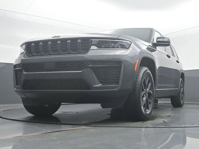 New 2026 Jeep Grand Cherokee L Laredo image 48