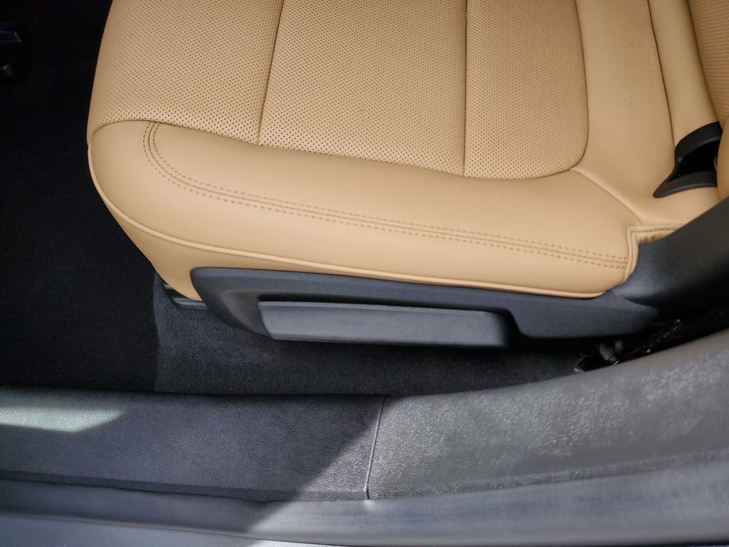 Certified 2023 Lincoln Corsair Reserve w/ Equipment Group 201A image 13