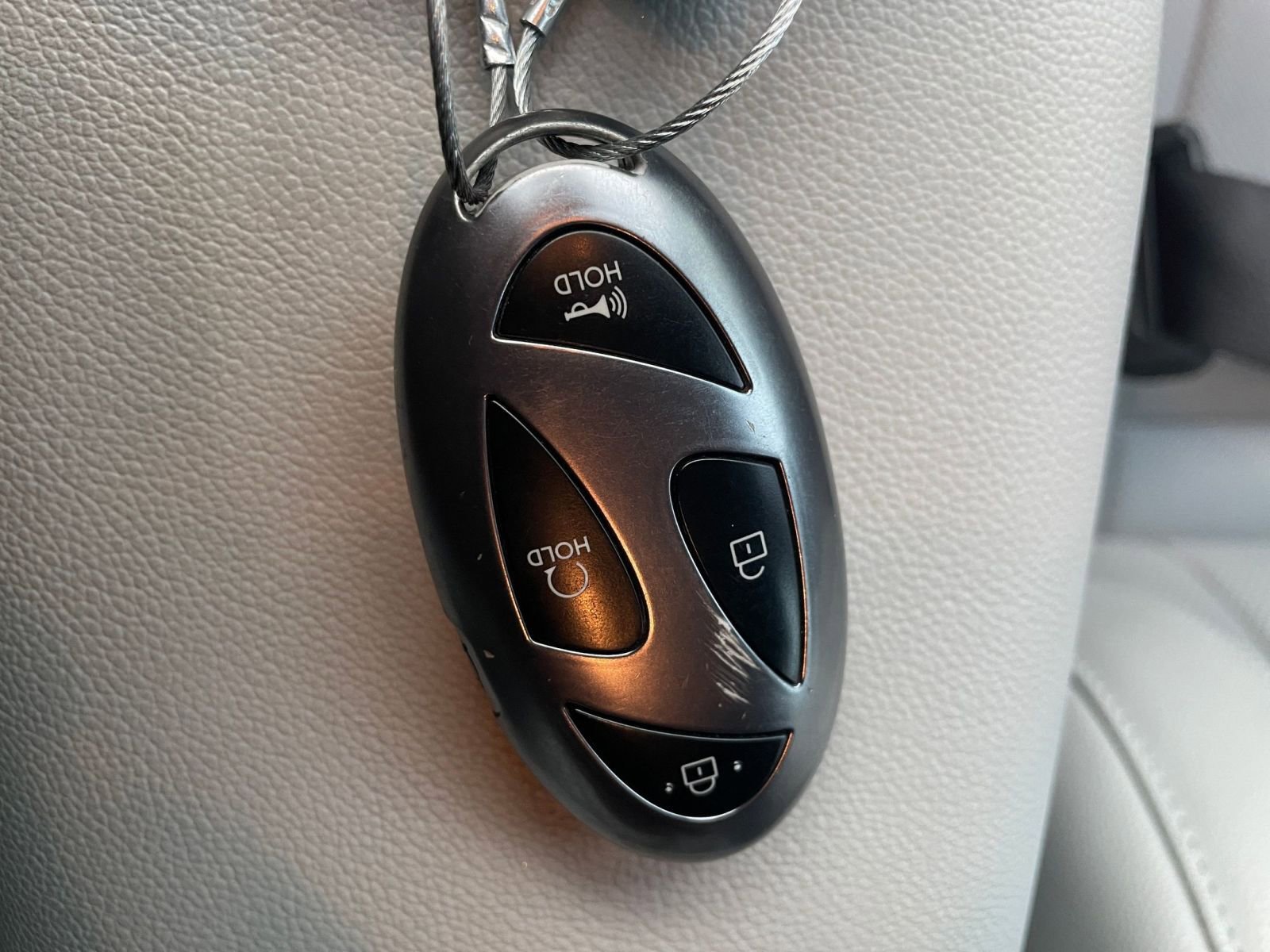 Used 2025 Hyundai Elantra Limited image 22