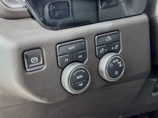 Used 2025 Chevrolet Silverado 1500 LT image 10