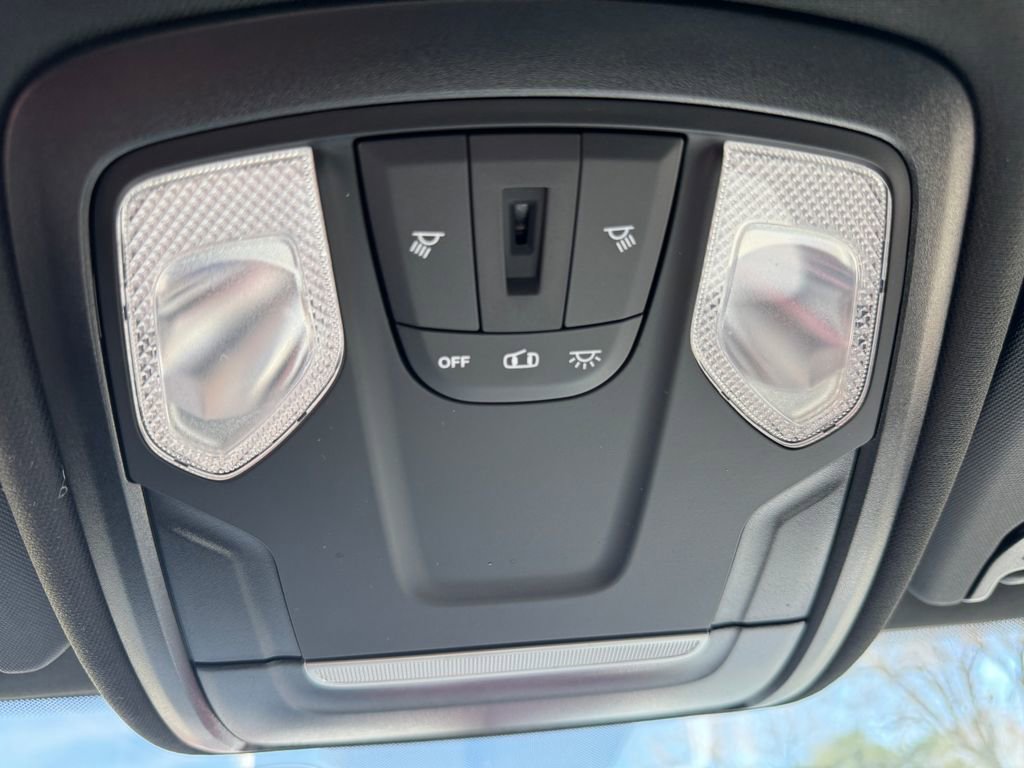 Used 2023 RAM 2500 Tradesman image 29