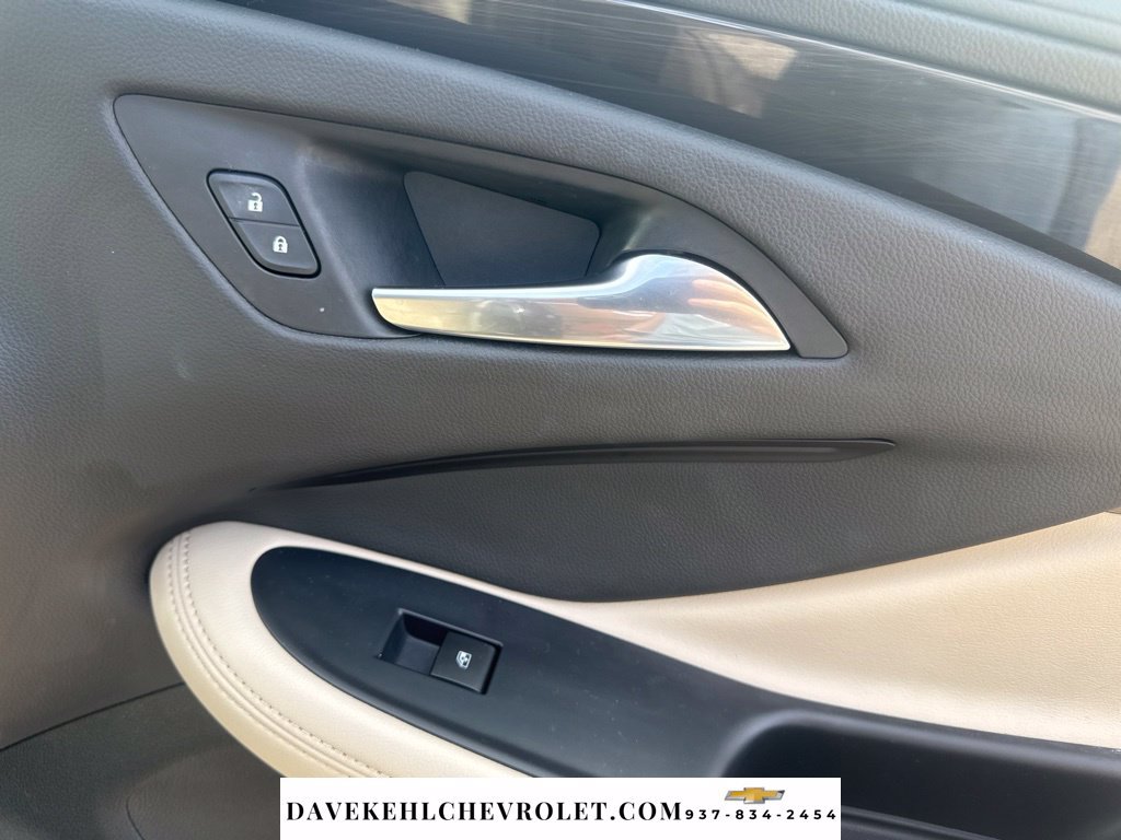 Used 2020 Buick Envision Premium AWD/4WD image 30