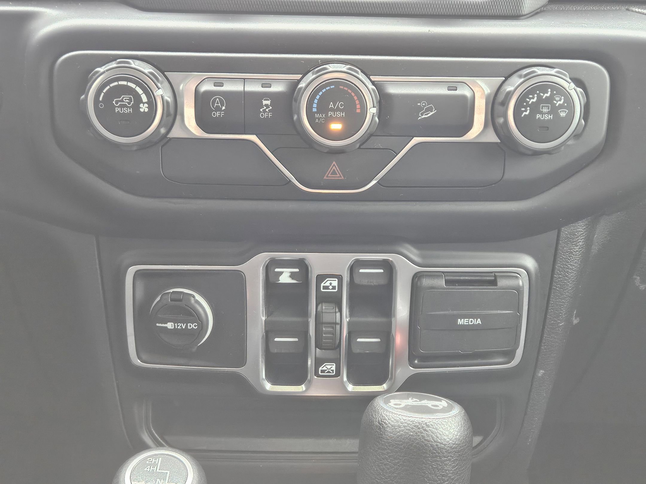 Used 2019 Jeep Wrangler Unlimited Sport S image 14