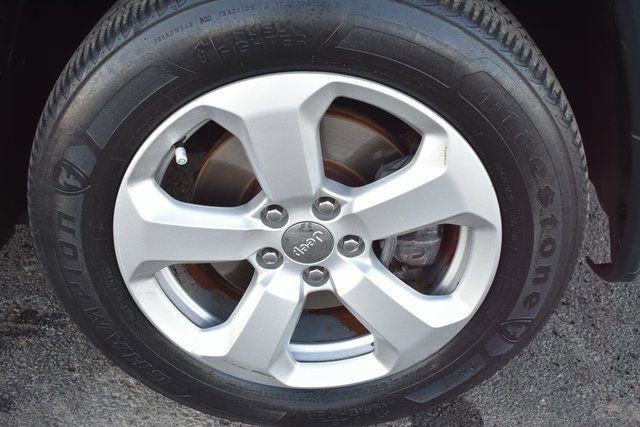 Used 2020 Jeep Compass Latitude AWD/4WD image 37