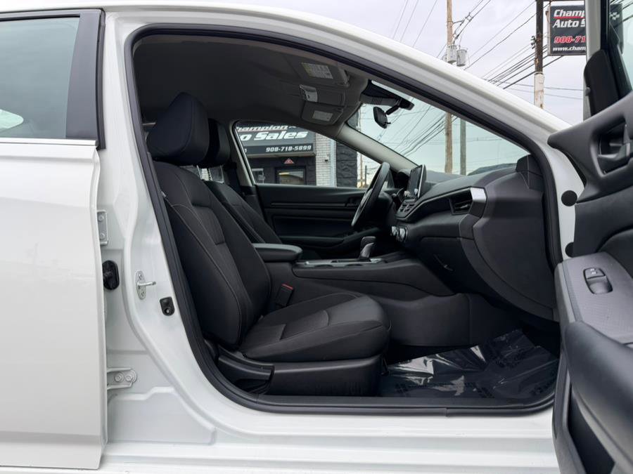 Used 2025 Nissan Altima 2.5 S image 21