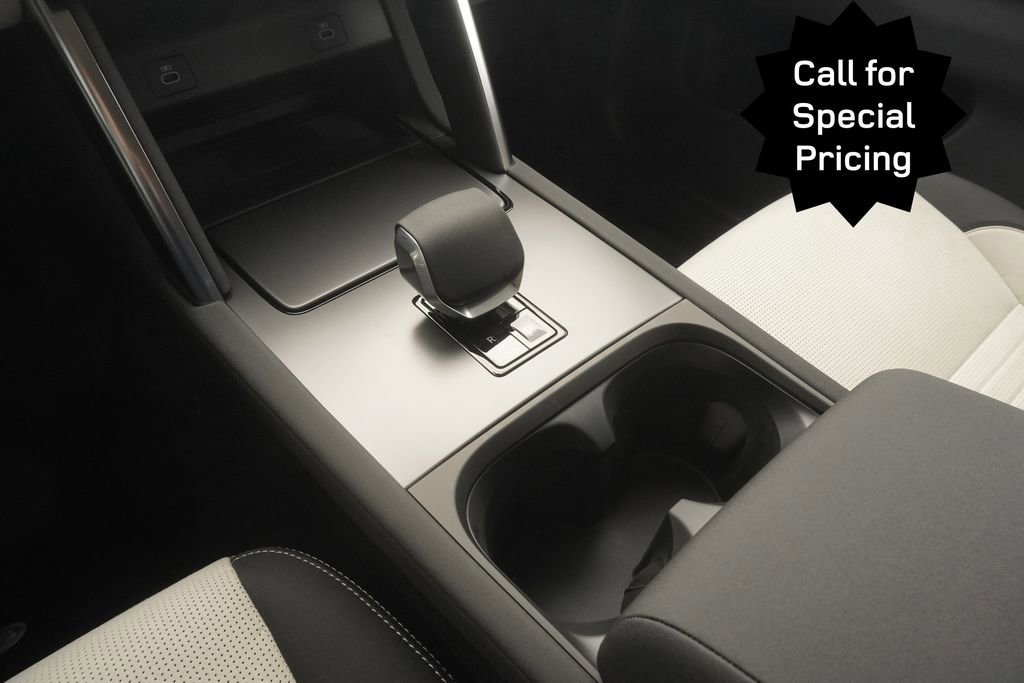 New 2025 Land Rover Discovery Sport S image 14