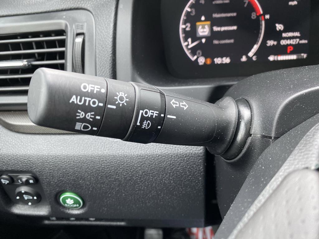 Used 2025 Honda Ridgeline TrailSport image 32