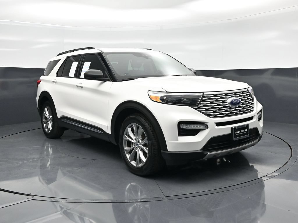 Certified 2021 Ford Explorer XLT w/ Equipment Group 202A RWD image 54