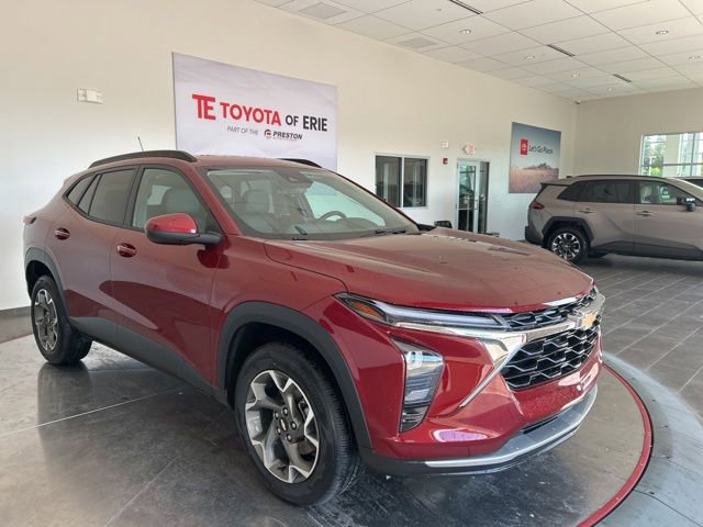 Used 2024 Chevrolet Trax LT w/ Driver Confidence Package