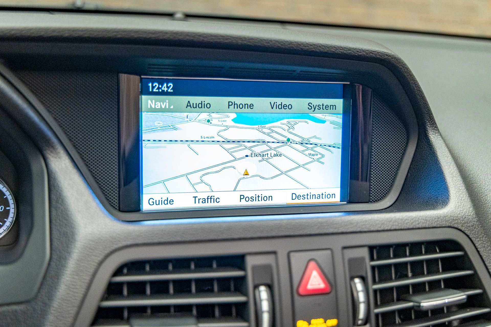 Used 2011 Mercedes-Benz E 550 Cabriolet image 39