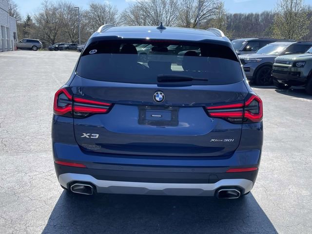 Used 2022 BMW X3 xDrive30i w/ Premium Package image 4