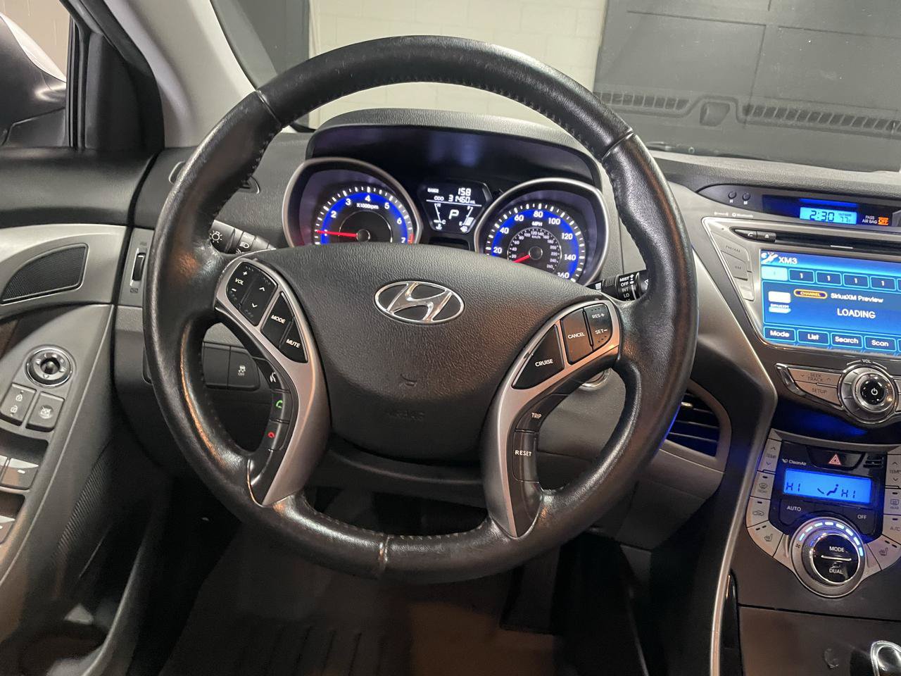 Used 2013 Hyundai Elantra Limited w/ Technology Pkg FWD image 18