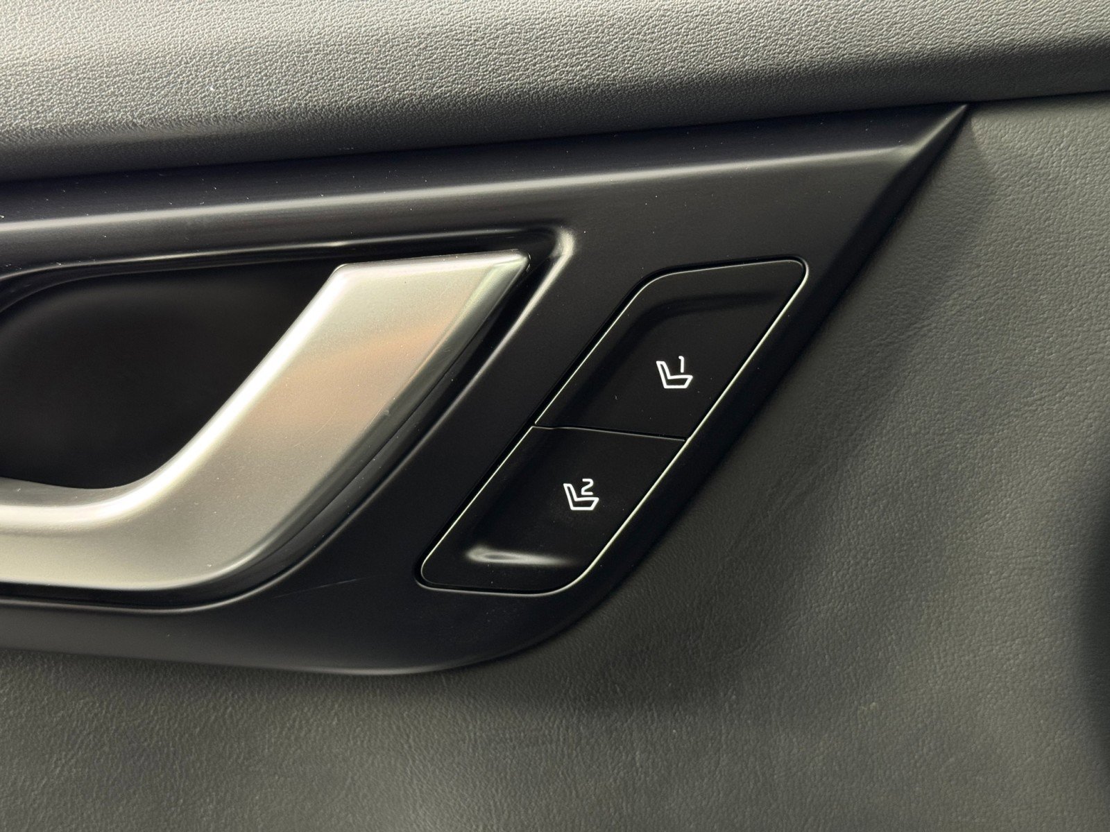 Used 2023 Kia EV6 Wind image 16