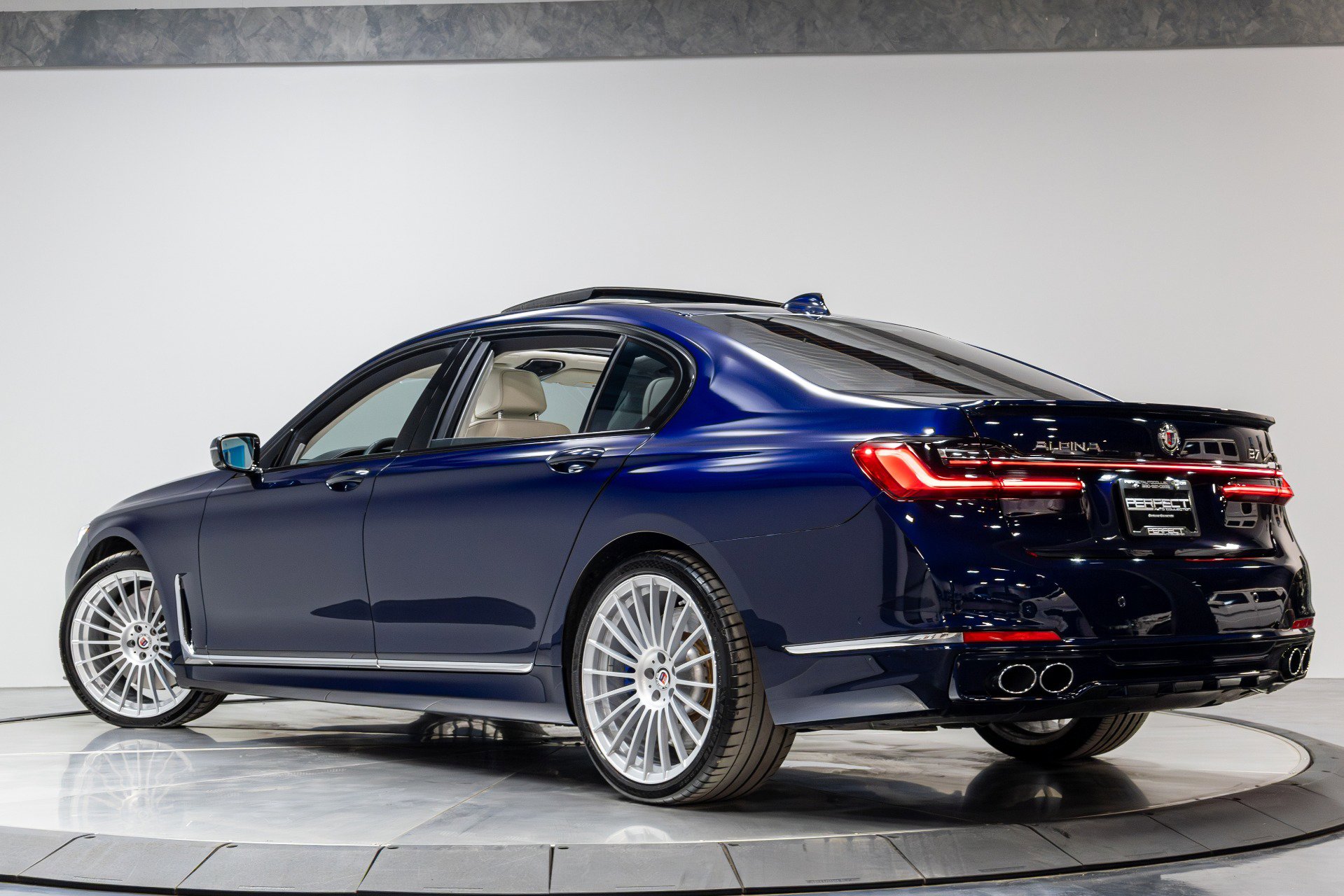 Used 2020 BMW ALPINA B7 xDrive w/ Interior Design Package image 57