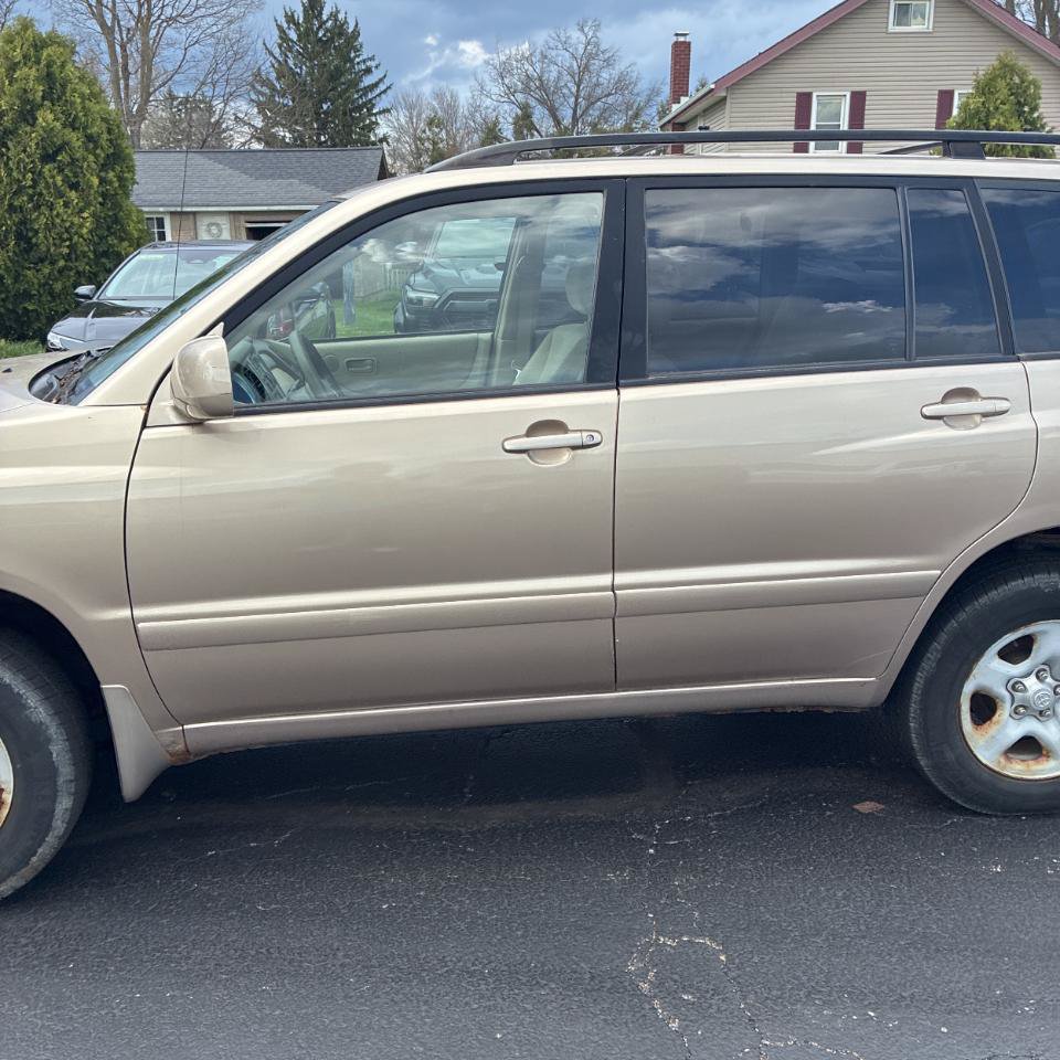 Used 2005 Toyota Highlander 4WD image 6