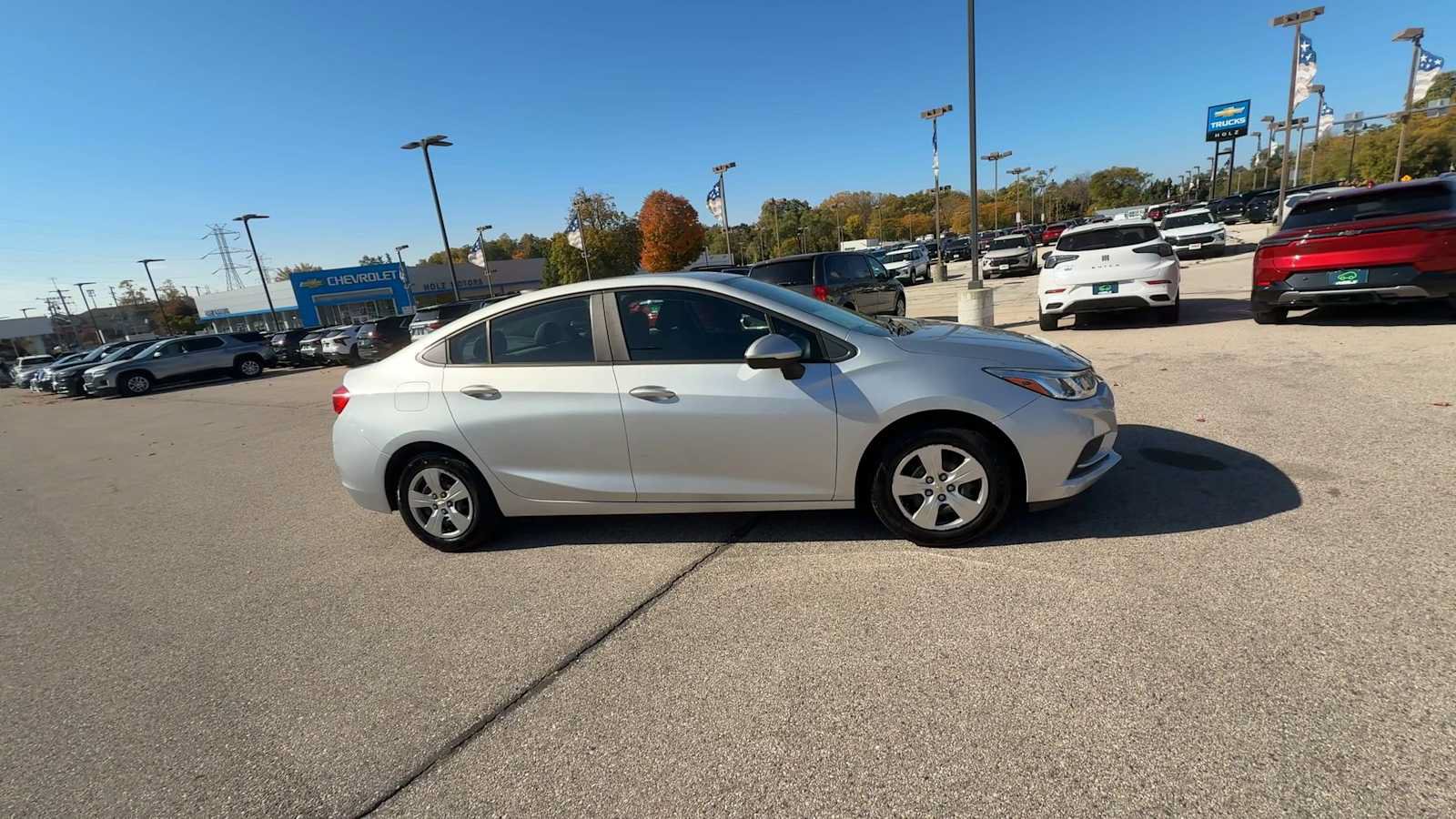 Certified 2017 Chevrolet Cruze LS FWD image 9
