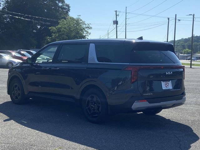 New 2025 Kia Carnival FWD image 4