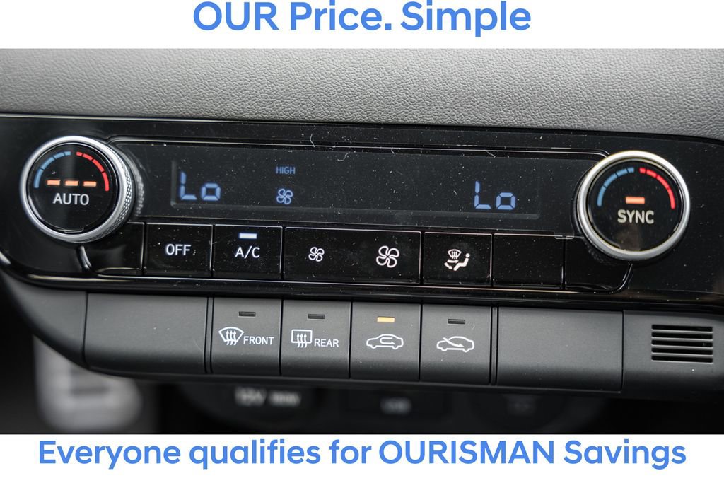 New 2025 Hyundai Elantra Sport image 18