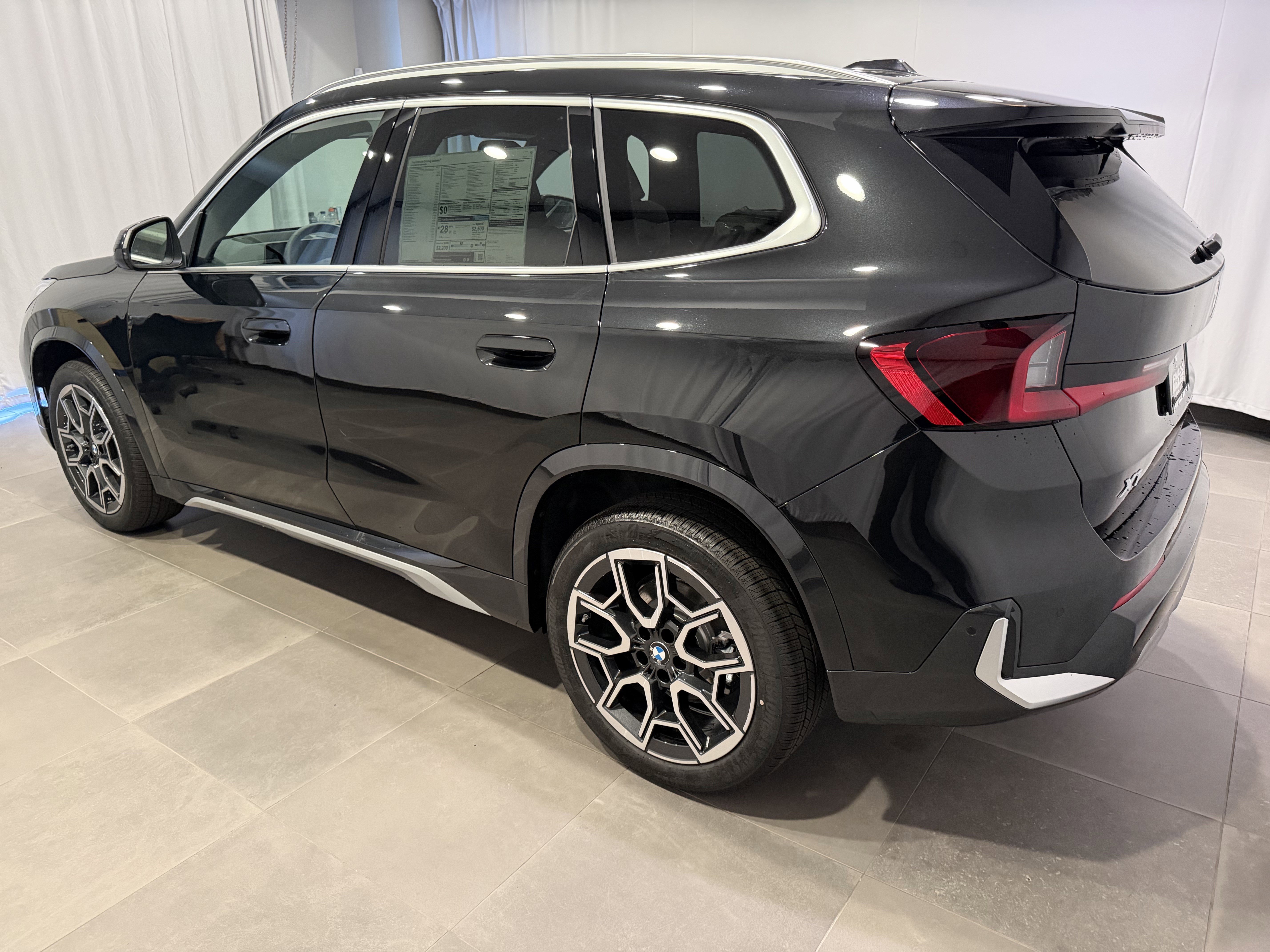 New 2026 BMW X1 xDrive28i w/ Technology Package image 4