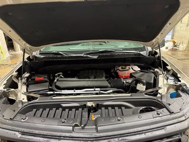 New 2026 Chevrolet Silverado 1500 Custom w/ Turbomax Blackout Package AWD/4WD image 26