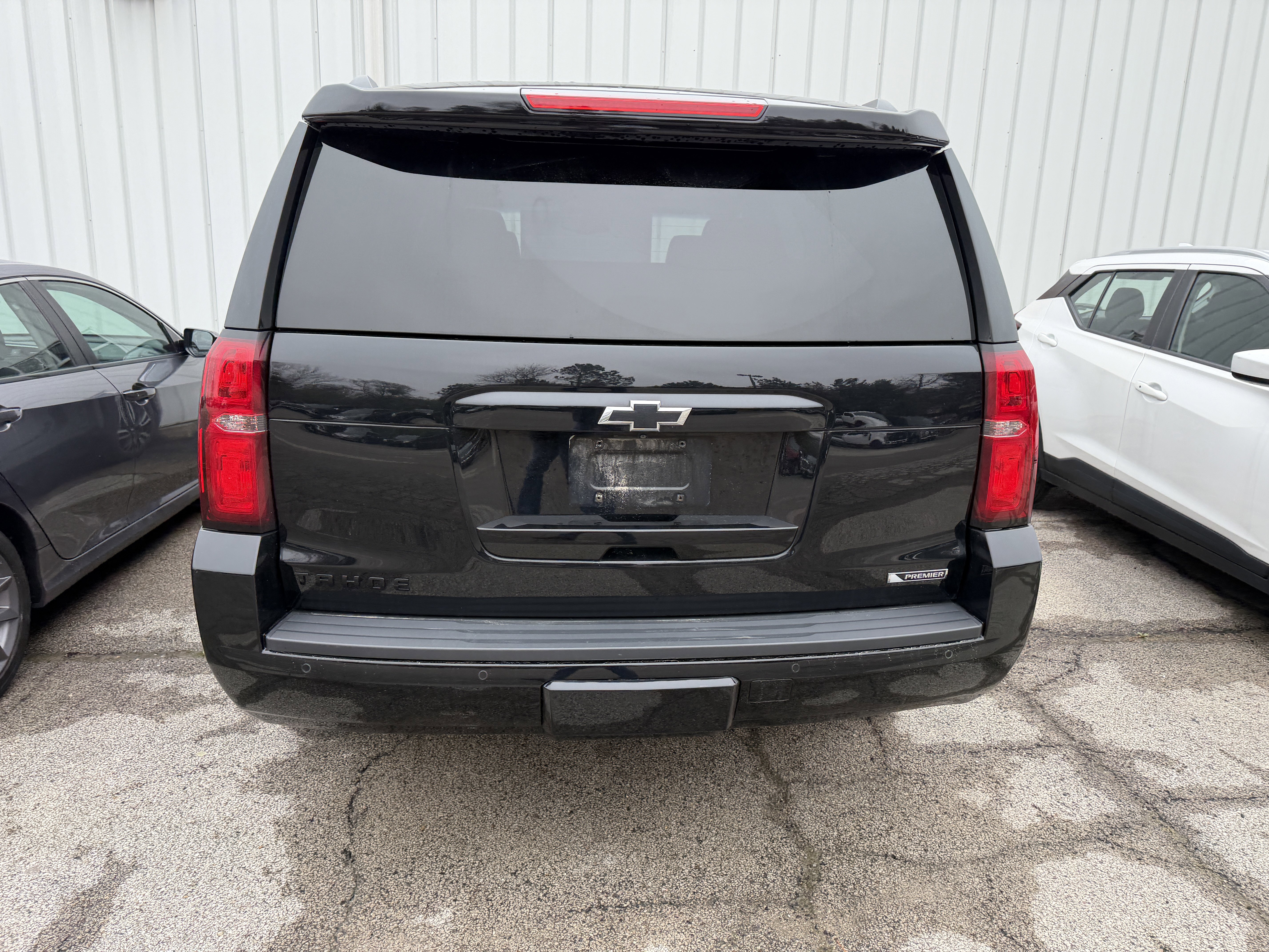 Used 2018 Chevrolet Tahoe Premier w/ RST Edition image 10