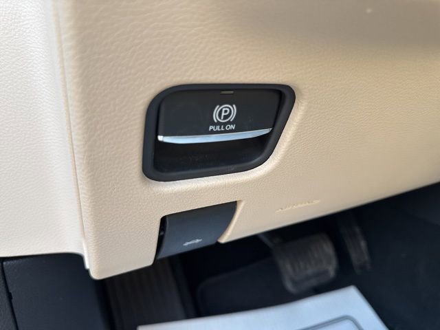 New 2026 Jeep Grand Cherokee Limited w/ Luxury Tech Group II AWD/4WD image 33